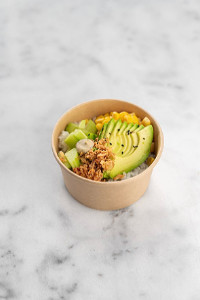 Mini poké bowl avocado